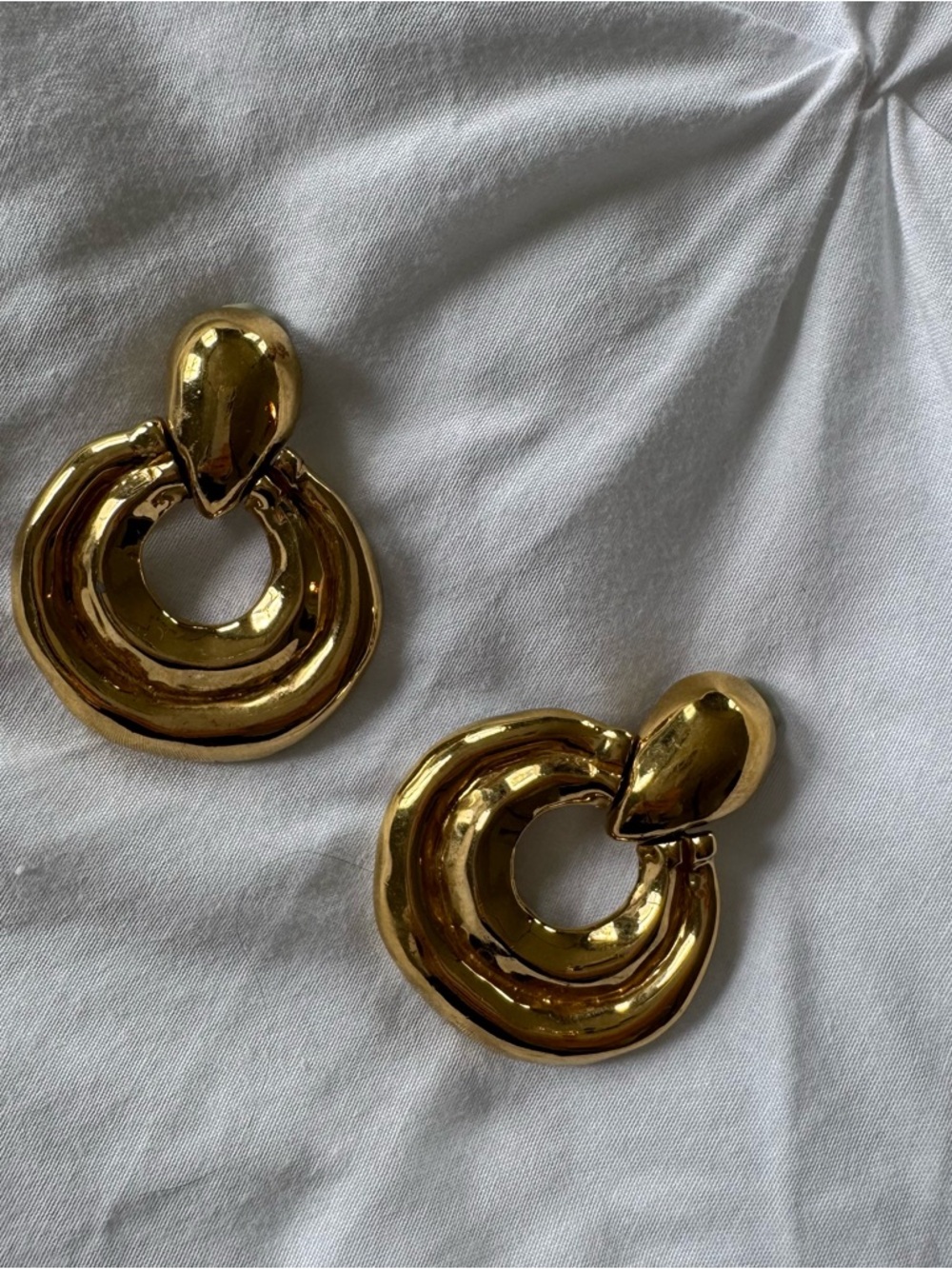 Vintage Ciner Polished Gold Sculptural Hoop Drop Earrings